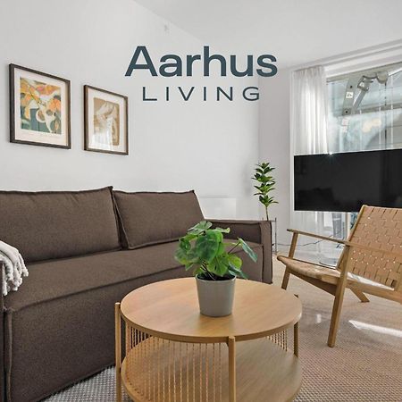 Inner City Grand Suite Århus Zewnętrze zdjęcie